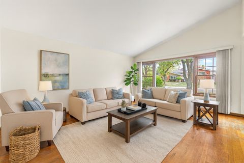 Tiny photo for 10724 Lawler Avenue, Oak Lawn, IL 60453 (MLS # 12501866)