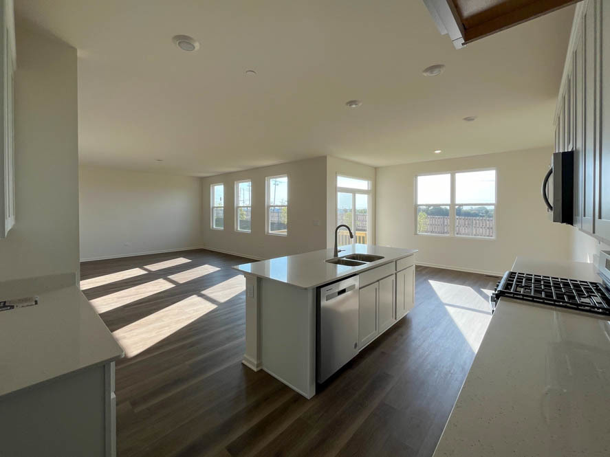 1300 Tiger Lily Drive