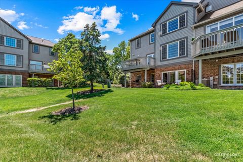 Tiny photo for 108 Waterside Place, Burr Ridge, IL 60527 (MLS # 12642069)