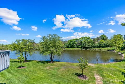 Tiny photo for 108 Waterside Place, Burr Ridge, IL 60527 (MLS # 12642069)