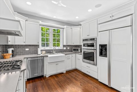Tiny photo for 108 Waterside Place, Burr Ridge, IL 60527 (MLS # 12642069)