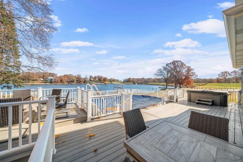 Tiny photo for 3 Holiday Drive, Lake Holiday, IL 60552 (MLS # 12532102)