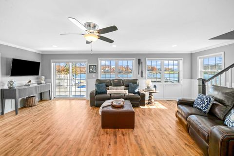 Tiny photo for 3 Holiday Drive, Lake Holiday, IL 60552 (MLS # 12532102)