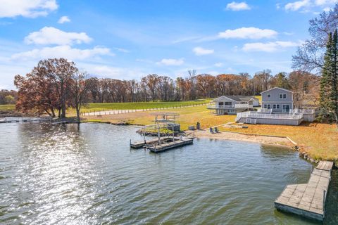 Tiny photo for 3 Holiday Drive, Lake Holiday, IL 60552 (MLS # 12532102)