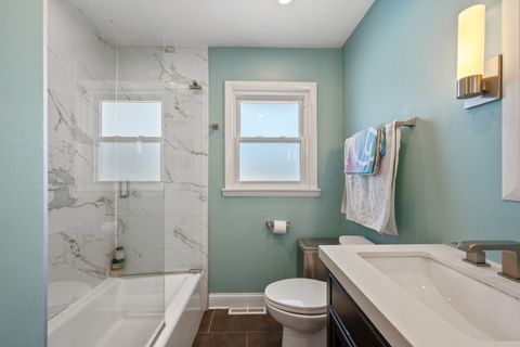 Tiny photo for 8426 W Betty Terrace, Niles, IL 60714 (MLS # 12514452)