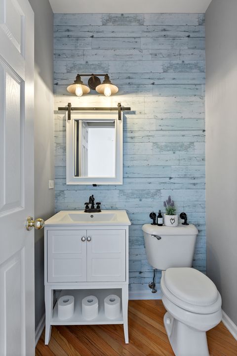 Tiny photo for 69 Telluride Court, Gilberts, IL 60136 (MLS # 12558987)