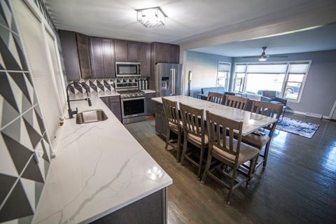 Tiny photo for 5543 W 83rd Street, Burbank, IL 60459 (MLS # 12522558)