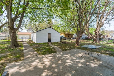 Tiny photo for 1410 25th Street, Rock Island, IL 61201 (MLS # 12624780)