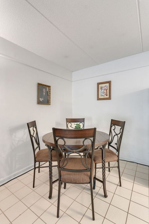 Tiny photo for 512 Redondo Drive #110, Downers Grove, IL 60516 (MLS # 12732560)