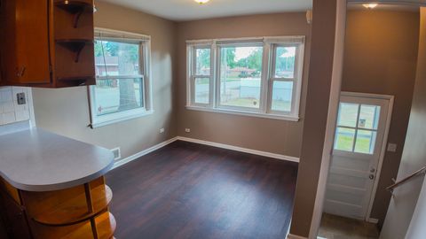 Tiny photo for 15501 Maryland Avenue, Dolton, IL 60419 (MLS # 12489842)