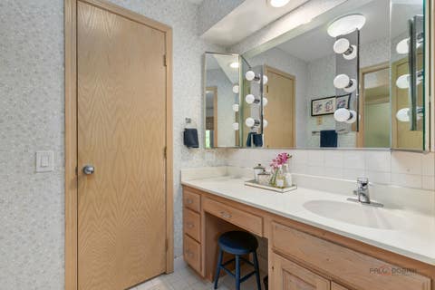 Tiny photo for 1000 Deerfield Road #303, Highland Park, IL 60035 (MLS # 12710002)