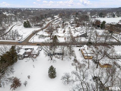 Tiny photo for 2946 JERSEY RIDGE Road, Davenport, IA 52803 (MLS # QC4270000)