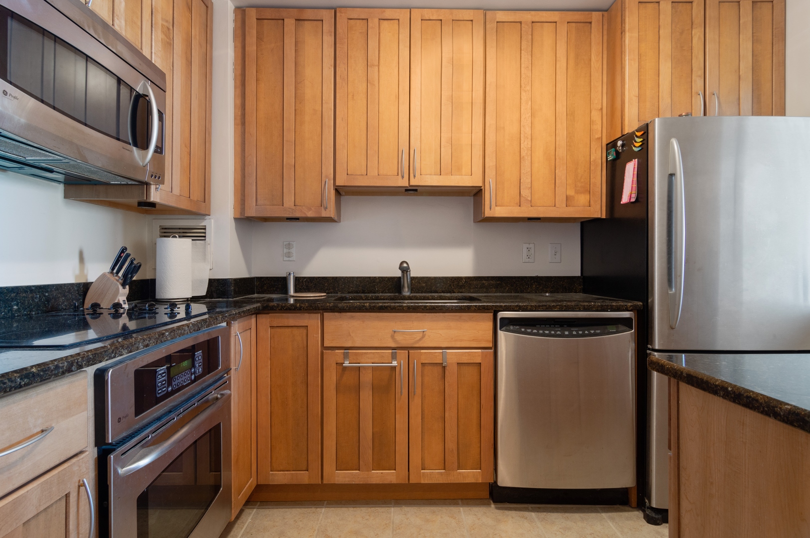 401 E Ontario Street 2807