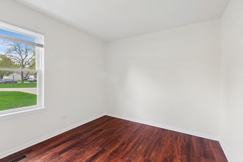 Tiny photo for Island Lake, IL 60042 (MLS # 12630164)