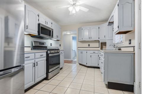 Tiny photo for 109 S Jefferson Street, Towanda, IL 61776 (MLS # 12518372)