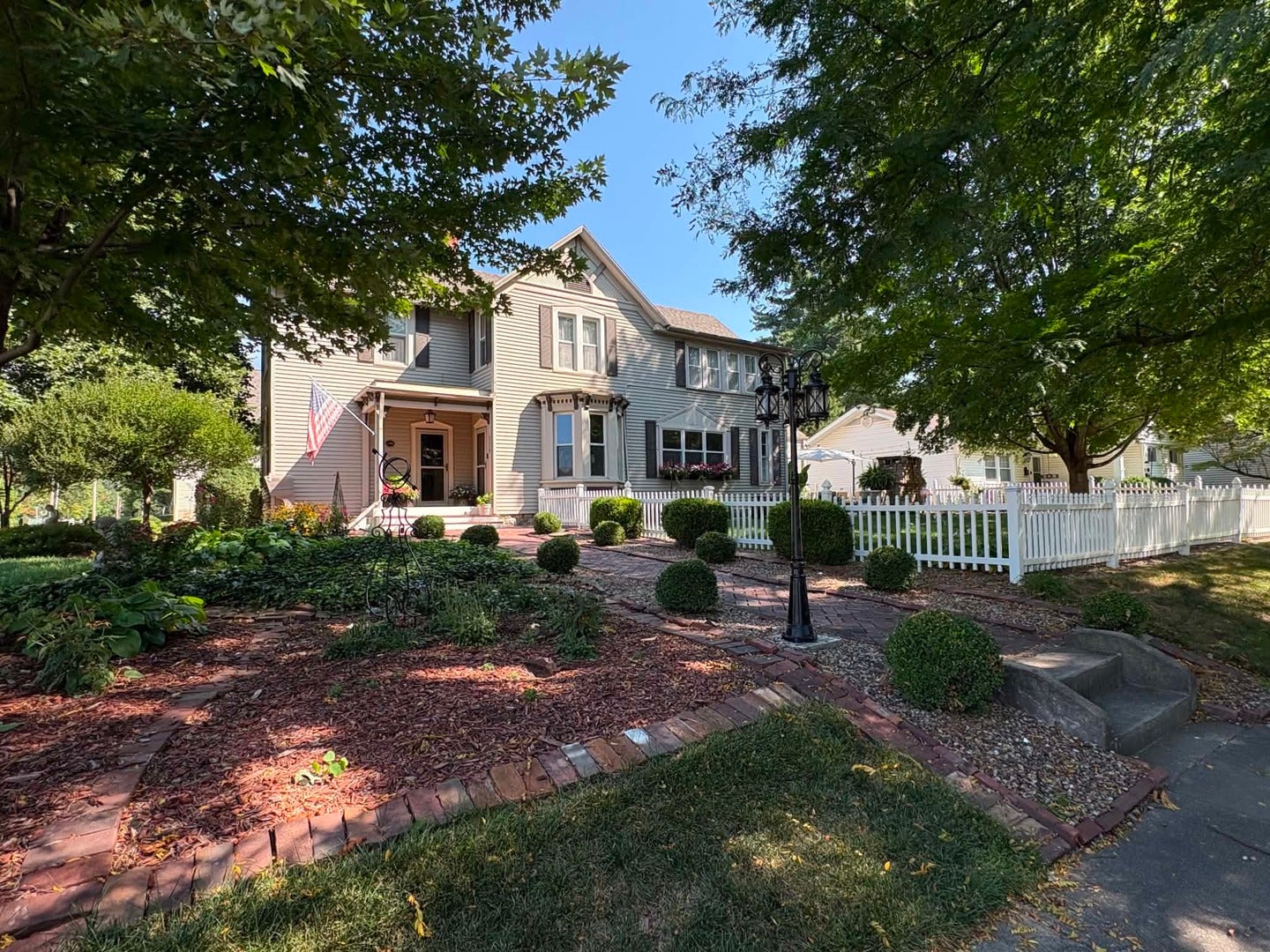 335 S 18th Street