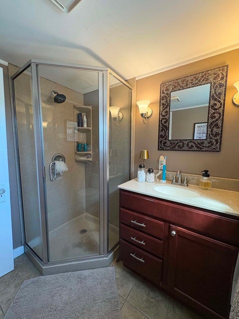 Tiny photo for 335 S 18th Street, Quincy, IL 62301 (MLS # 12748709)