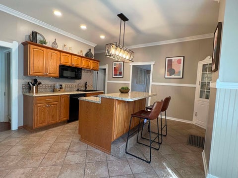 Tiny photo for 335 S 18th Street, Quincy, IL 62301 (MLS # 12748709)