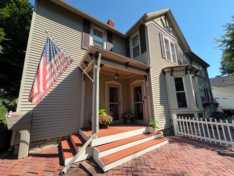 Tiny photo for 335 S 18th Street, Quincy, IL 62301 (MLS # 12748709)