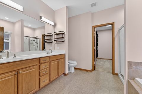 Tiny photo for 3624 Creekside Court, Winthrop Harbor, IL 60096 (MLS # 12631665)