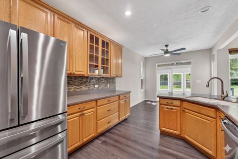Tiny photo for 3624 Creekside Court, Winthrop Harbor, IL 60096 (MLS # 12631665)