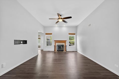 Tiny photo for 3624 Creekside Court, Winthrop Harbor, IL 60096 (MLS # 12631665)