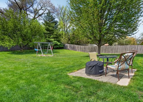 Tiny photo for 3624 Creekside Court, Winthrop Harbor, IL 60096 (MLS # 12631665)