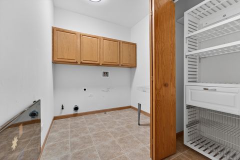 Tiny photo for 3624 Creekside Court, Winthrop Harbor, IL 60096 (MLS # 12631665)