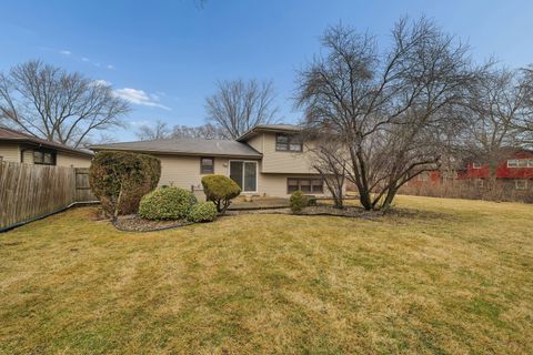 Tiny photo for 4921 Lakeshore Drive, Richton Park, IL 60471 (MLS # 12564476)
