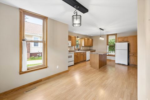 Tiny photo for 1208 7TH Street, Clinton, IA 52732 (MLS # 12685128)