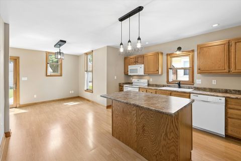 Tiny photo for 1208 7TH Street, Clinton, IA 52732 (MLS # 12685128)