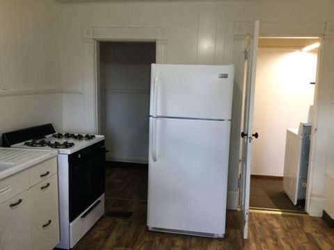 Tiny photo for 201 COURT Street, Anna, IL 62906 (MLS # 100000476)