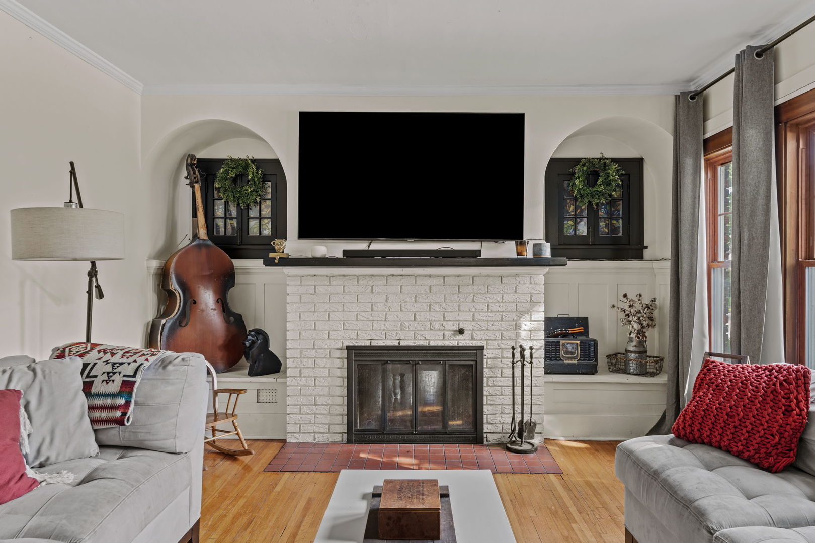 332 Forest Road