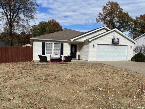 Tiny photo for 1204 BARBARA Lane, Marion, IL 62959 (MLS # QC4269276)