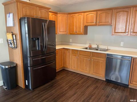 Tiny photo for 1204 BARBARA Lane, Marion, IL 62959 (MLS # QC4269276)