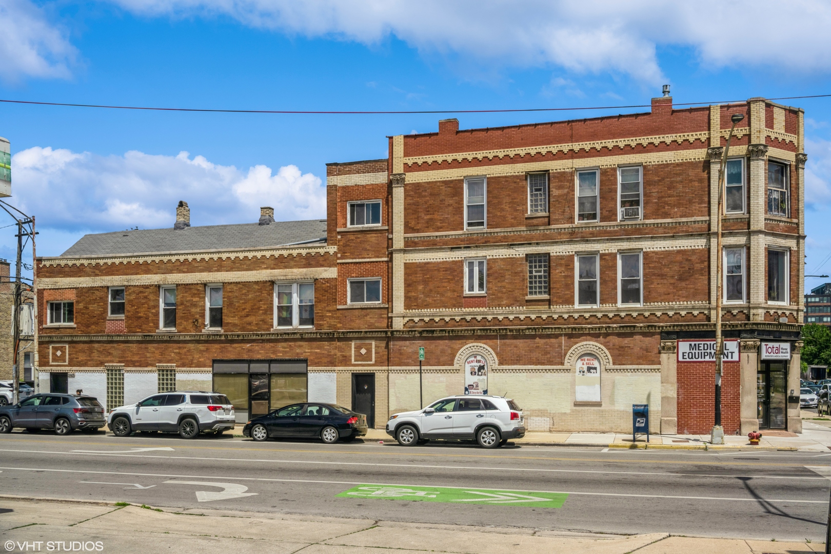 1000 N Western Avenue