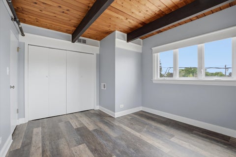 Tiny photo for 10550 W Cermak Road, Westchester, IL 60154 (MLS # 12632302)