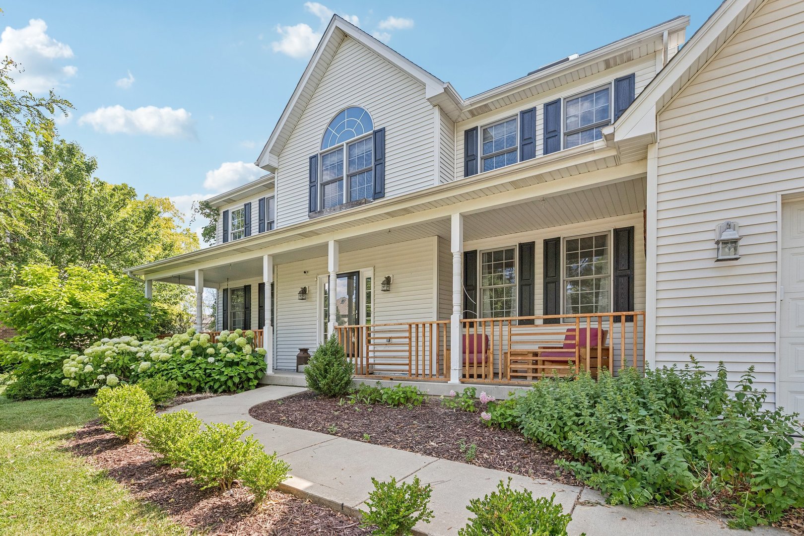 24725 Hanover Court
