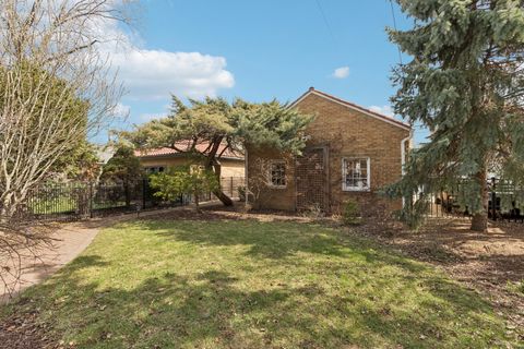 Tiny photo for 1220 N Oak Park Avenue, Oak Park, IL 60302 (MLS # 12601035)