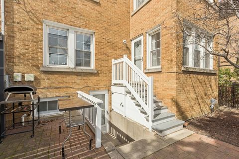 Tiny photo for 1220 N Oak Park Avenue, Oak Park, IL 60302 (MLS # 12601035)