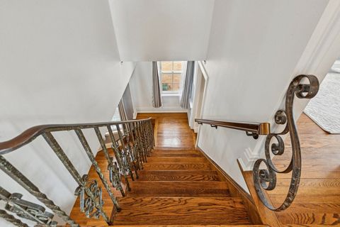 Tiny photo for 1220 N Oak Park Avenue, Oak Park, IL 60302 (MLS # 12601035)