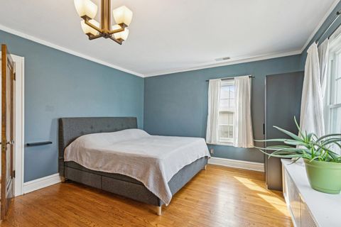 Tiny photo for 1220 N Oak Park Avenue, Oak Park, IL 60302 (MLS # 12601035)