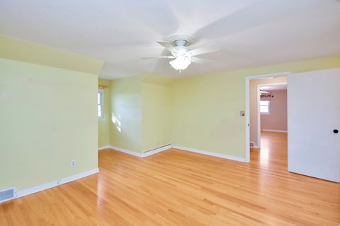 Tiny photo for 6308 N Imperial Drive, Peoria, IL 61614 (MLS # 12509168)