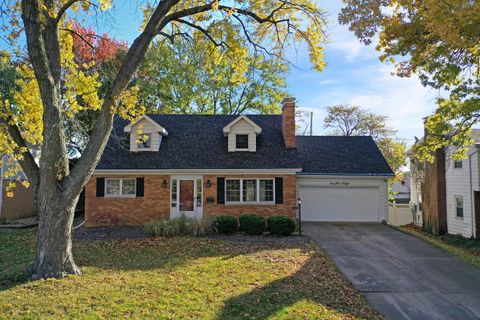 Photo of 6308 N Imperial Drive, Peoria, IL 61614 (MLS # 12509168)