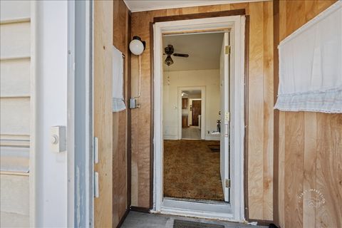 Tiny photo for 611 Pierce Street, Aurora, IL 60505 (MLS # 12581546)