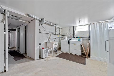 Tiny photo for 611 Pierce Street, Aurora, IL 60505 (MLS # 12581546)