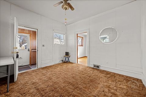 Tiny photo for 611 Pierce Street, Aurora, IL 60505 (MLS # 12581546)