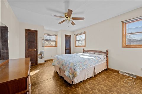 Tiny photo for 611 Pierce Street, Aurora, IL 60505 (MLS # 12581546)