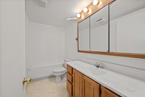 Tiny photo for 611 Pierce Street, Aurora, IL 60505 (MLS # 12581546)