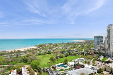 Tiny photo for 5320 N Sheridan Road #2403, Chicago, IL 60640 (MLS # 12627916)